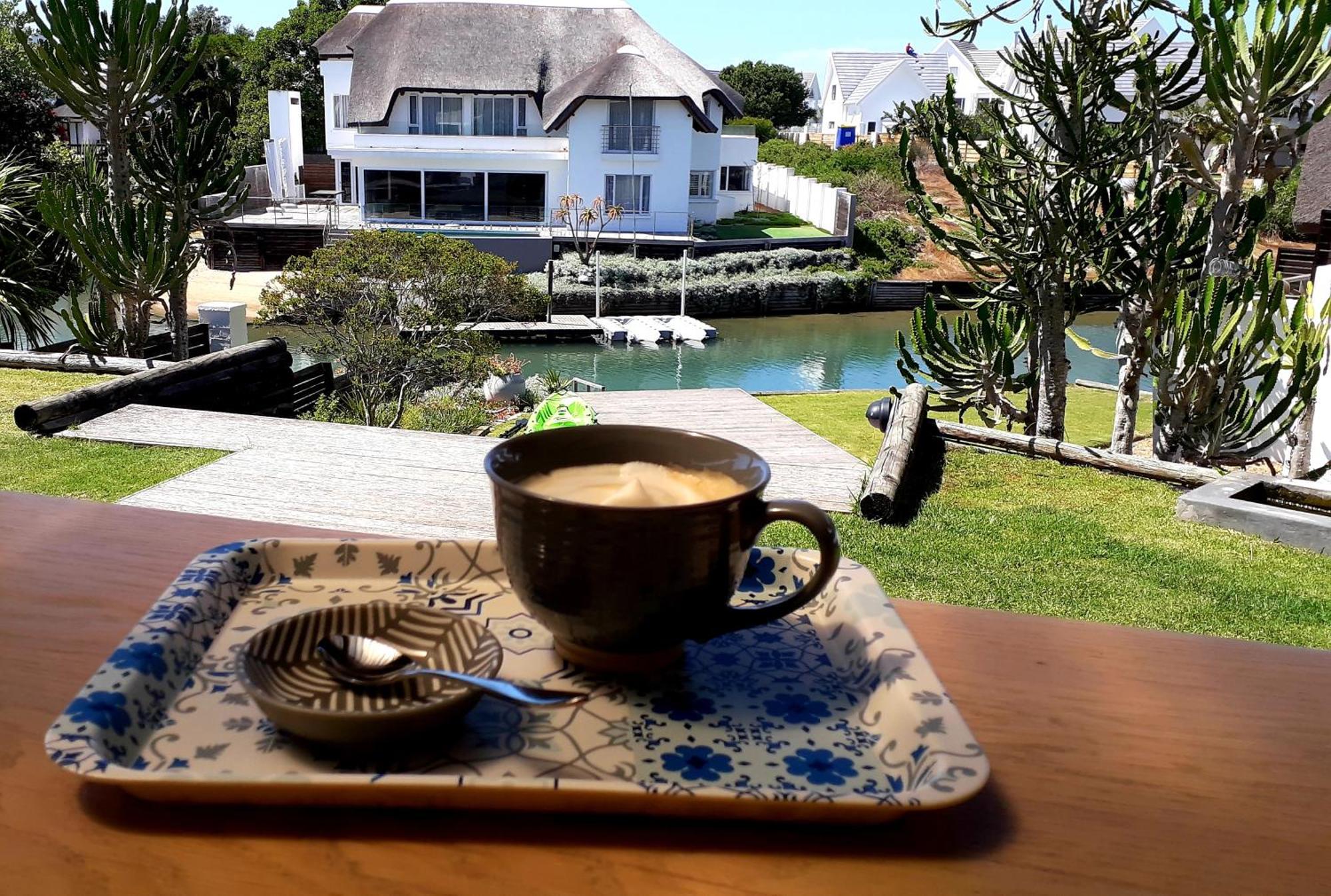 Canal Guest House - Waterfront Boutique Bed & Breakfast - Solar Power St Francis Bay Zewnętrze zdjęcie